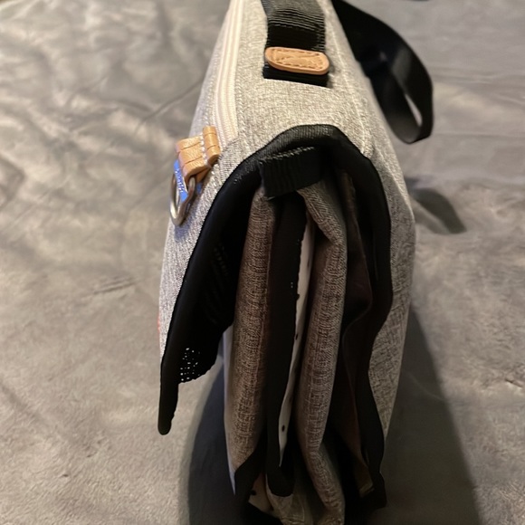 Skiphop Pronto Baby Changing Station Hand Held Diaper Bag (ette) - Picture 12 of 13